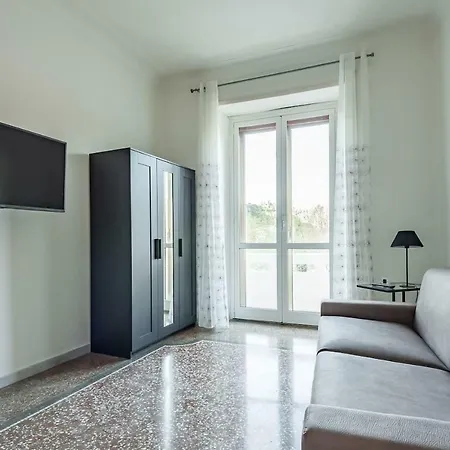 Semesterbostad La Dolce House Rom